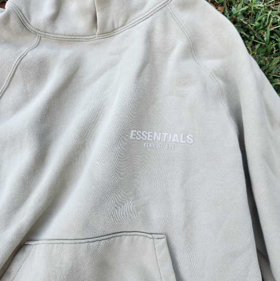 Essentials hoodie - Picture 3 of 11